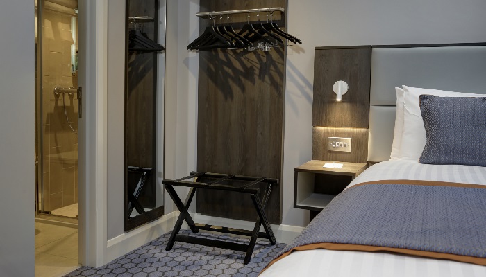 Standard Single Standard Single