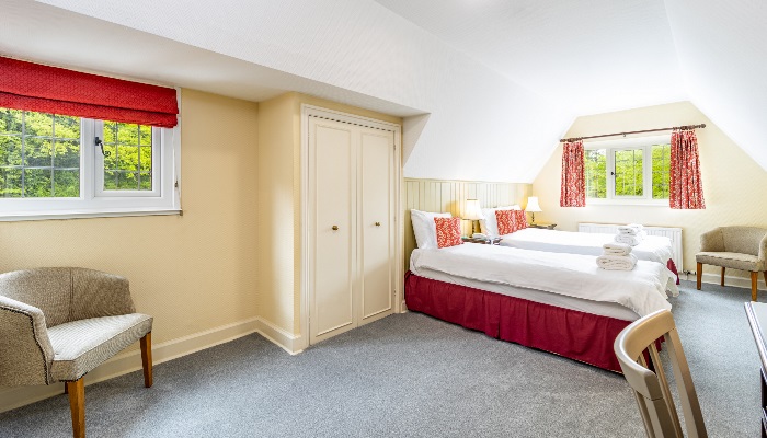 webbington-hotel-bedrooms-13-83838