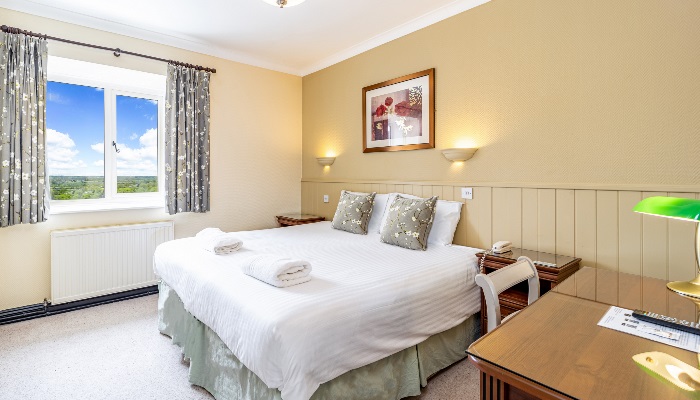 webbington-hotel-bedrooms-19-83838