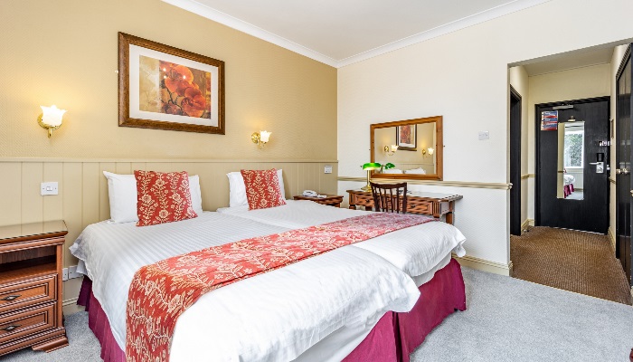 webbington-hotel-bedrooms-21-83838