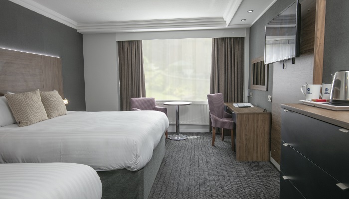 plough-and-harrow-bedrooms-21-84227