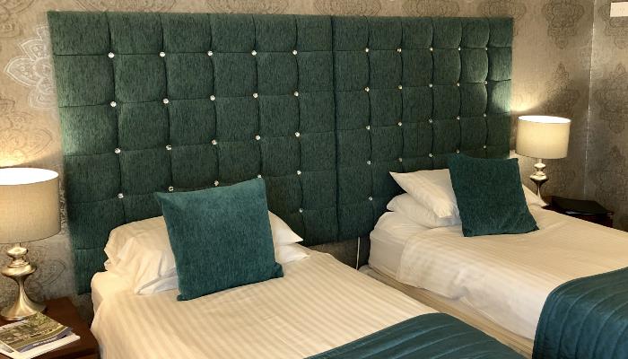 Executive Twin Room @ The Compass Inn Executive Twin Room @ The Compass Inn