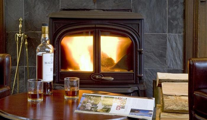 Fireside Whisky Close