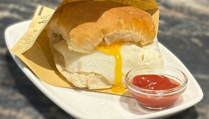 Egg Breakfast Roll