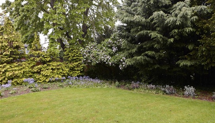 KE Linton Lodge 28May13 071_608x355