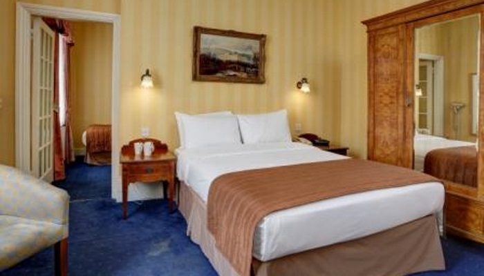 Standard Family Room Standard Family Room