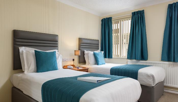 Twin Room Twin Room