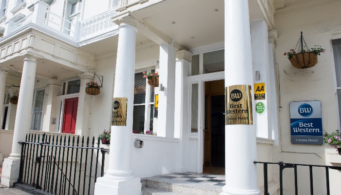 corona-grounds-and-hotel-23-83799