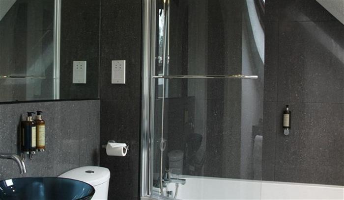 new bathroom rm 16_608x355 new bathroom rm 16_608x355