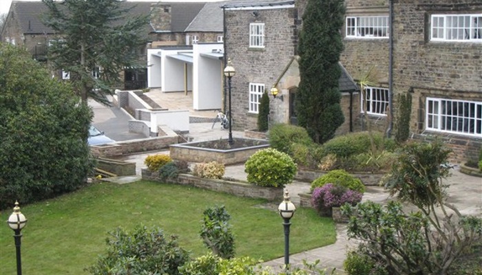Lancashire Manor Hotel - Outside picture of Lancashire Manor Hotel - over looking the gardens 
